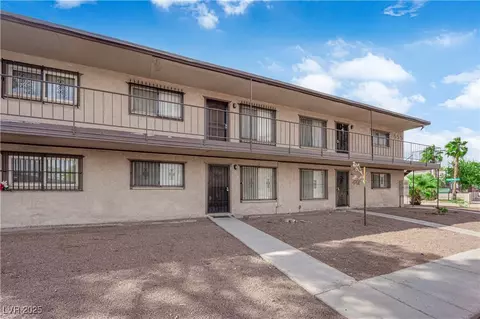 555 S Royal Crest Cir #2, Las Vegas, NV 89169