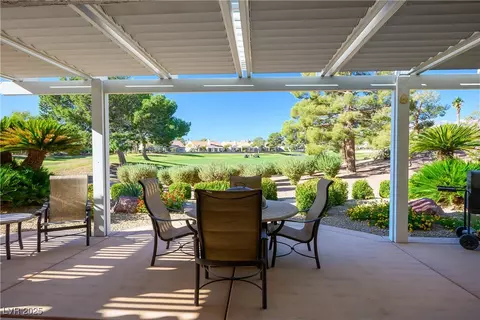 9037 Starmount Dr, Las Vegas, NV 89134