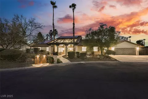 1871 Ski Slope Cir, Las Vegas, NV 89117