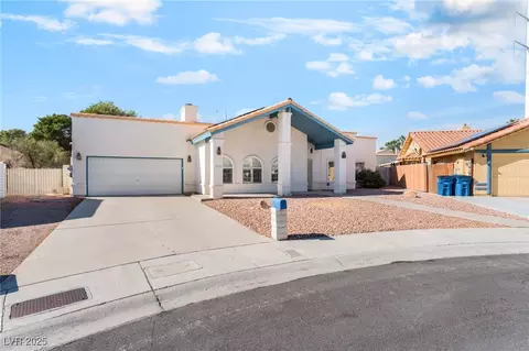 7917 Leavorite Dr, Las Vegas, NV 89128