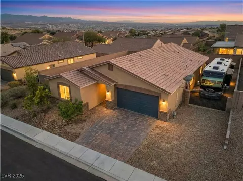 2335 Brookings Harbor Ct, Laughlin, NV 89029