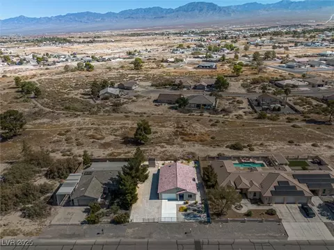 100 Eton St, Pahrump, NV 89048