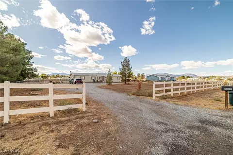 2421 W Adkisson St, Pahrump, NV 89060
