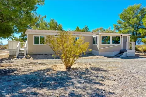 4230 Gregory St, Pahrump, NV 89048