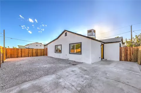 1027 Laurel Ave, Las Vegas, NV 89104