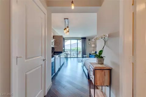 29 Montelago Blvd #409, Henderson, NV 89011