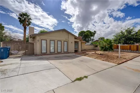 1963 Rawhide St, Las Vegas, NV 89119