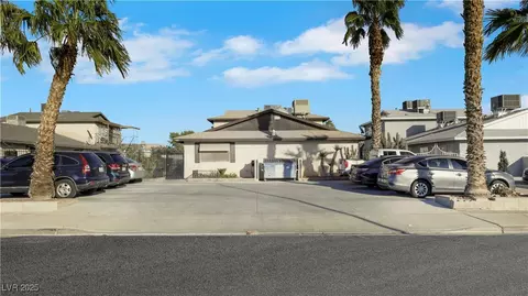 1421 Henry Dr, Las Vegas, NV 89110