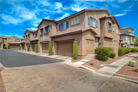 11428 Belmont Lake Dr #102, Las Vegas, NV 89135
