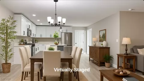 1720 E Oakey Blvd, Las Vegas, NV 89104