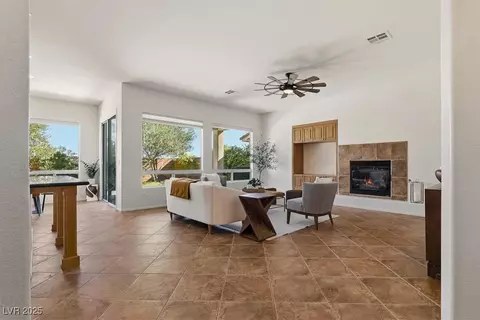 336 Corsicana St, Las Vegas, NV 89138