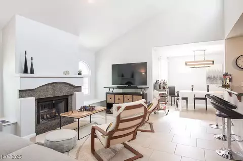 3145 E Flamingo Rd #2104, Las Vegas, NV 89121