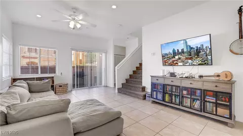 11066 Arcadia Sunrise Dr, Henderson, NV 89052