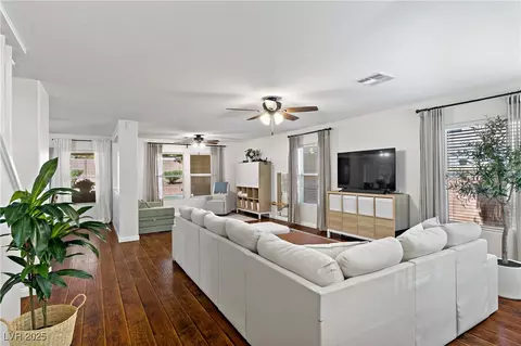 5544 Old Stable Ave, Las Vegas, NV 89131