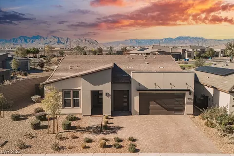 10023 Chrysolite Pl, Las Vegas, NV 89143