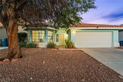 5038 Vista Del Rio Way, North Las Vegas, NV 89031