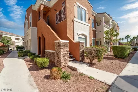 9303 Gilcrease Ave #2201, Las Vegas, NV 89149
