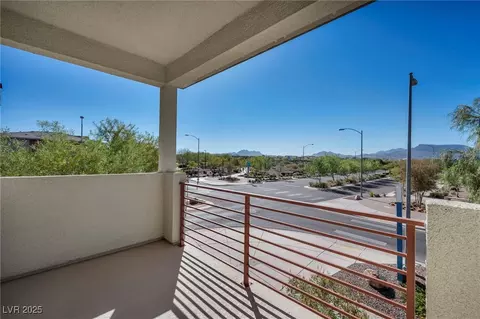 Exterior - 1012 E Sunset Rd, Henderson, NV 89011 photo 21 of 22