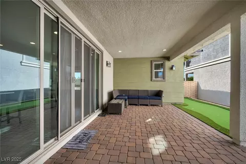 Exterior - 1012 E Sunset Rd, Henderson, NV 89011 photo 10 of 22
