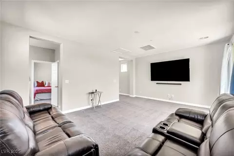 Entry Way - 1012 E Sunset Rd, Henderson, NV 89011 photo 3 of 5