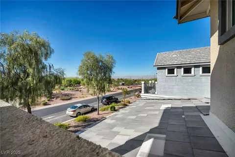 Exterior - 1012 E Sunset Rd, Henderson, NV 89011 photo 20 of 22