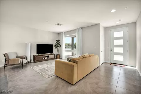 Other - 1012 E Sunset Rd, Henderson, NV 89011 photo 7 of 24