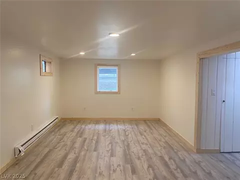 Living - 966 Mill St, Ely, NV 89301 photo 3 of 3