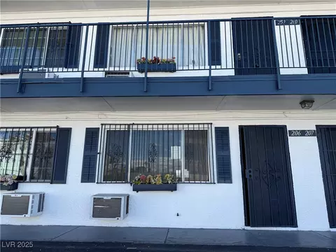 4600 University Center Dr #206, Las Vegas, NV 89119
