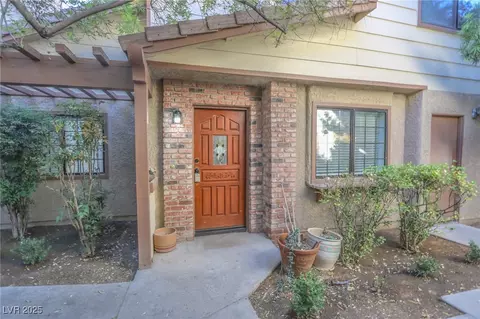3232 Dayflower St #4, Las Vegas, NV 89121
