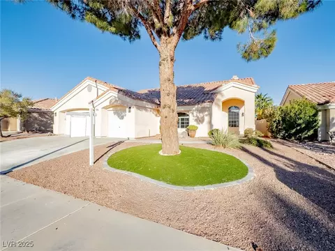 5712 Windy Gorge St, Las Vegas, NV 89149