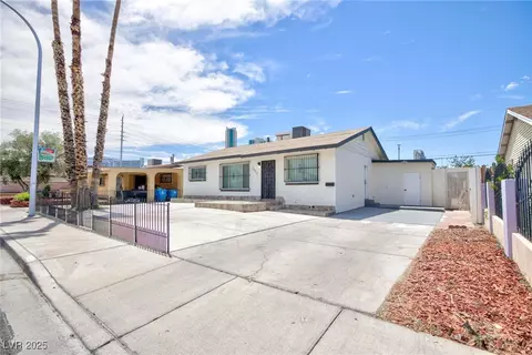 2312 Beverly Way, Las Vegas, NV 89104