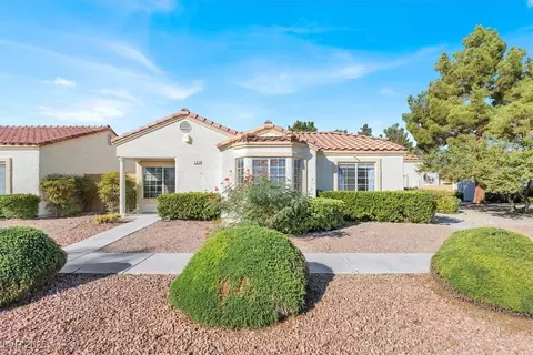 5400 Tassara Way #102, Las Vegas, NV 89108