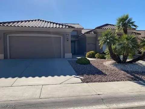 2913 Billy Casper Dr, Las Vegas, NV 89134