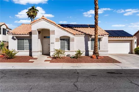 8220 Hamilton Beach Ln, Las Vegas, NV 89128