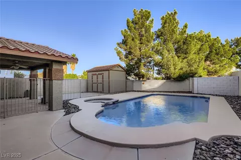 233 Mariposa Way, Henderson, NV 89015