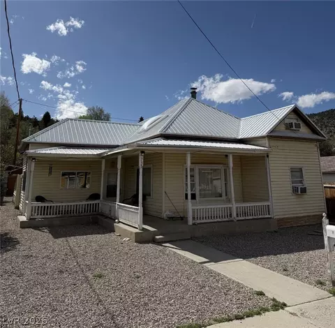 735 Canyon St, Ely, NV 89301