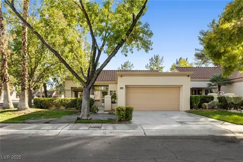 8701 Millsboro Dr, Las Vegas, NV 89134