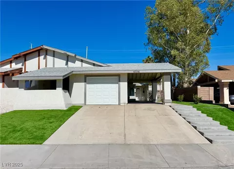 6726 Oak Valley Dr, Las Vegas, NV 89103