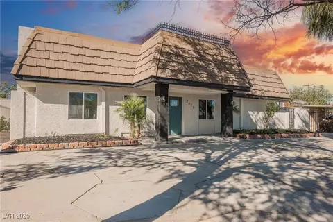 2825 Burnham Ave, Las Vegas, NV 89169
