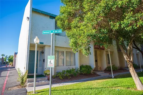 3383 Townhouse Dr, Las Vegas, NV 89121