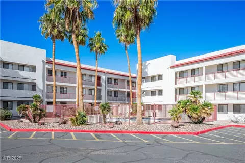 1381 E University Ave #208, Las Vegas, NV 89119