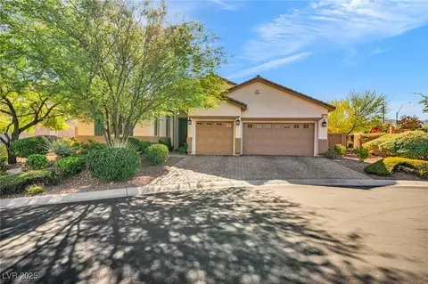 10245 Dove Row Ave, Las Vegas, NV 89166