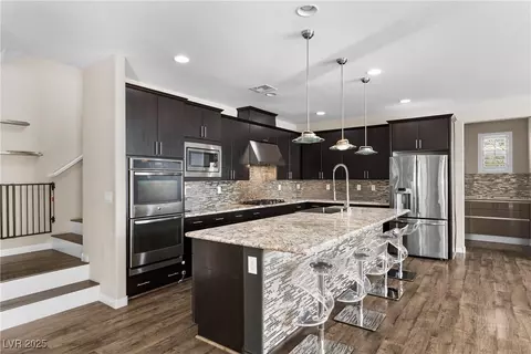 8687 Moon Crater Ave, Las Vegas, NV 89178