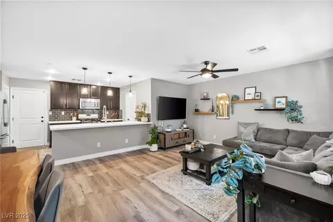 2115 Via Firenze, Henderson, NV 89044 photo 8