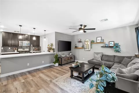 2115 Via Firenze, Henderson, NV 89044 photo 11