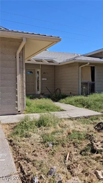 2454 Winterwood Blvd, Las Vegas, NV 89142