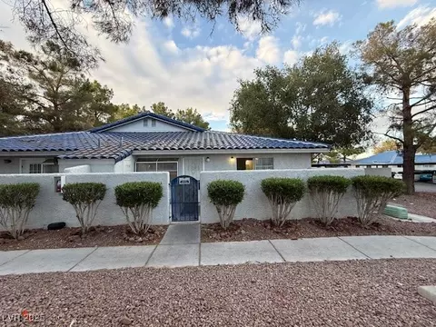 2121 Chertsey Dr #D, Las Vegas, NV 89108