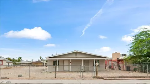 2232 Bassler St, North Las Vegas, NV 89030