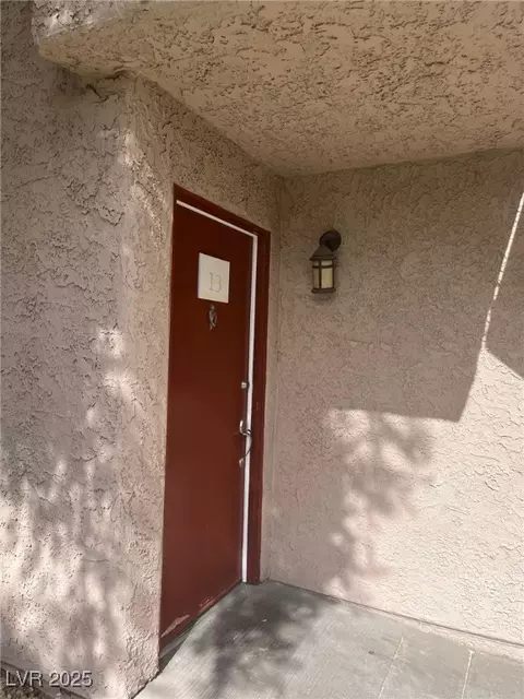 1455 E Katie Ave #K13, Las Vegas, NV 89119
