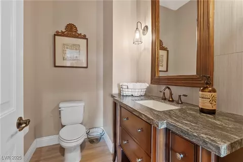 Bath - 421 Foxhall Rd, Henderson, NV 89002 photo 6 of 8